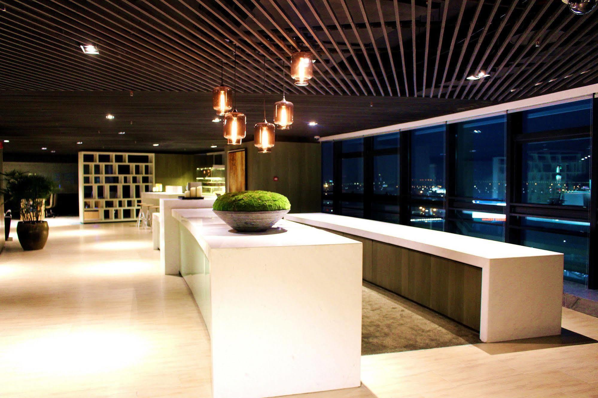 Hyatt House Shenzhen Airport Hotel Exterior foto